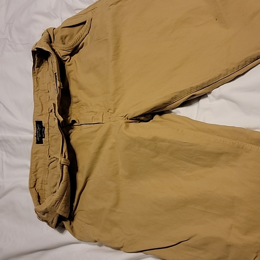 American Eagle Khaki pants